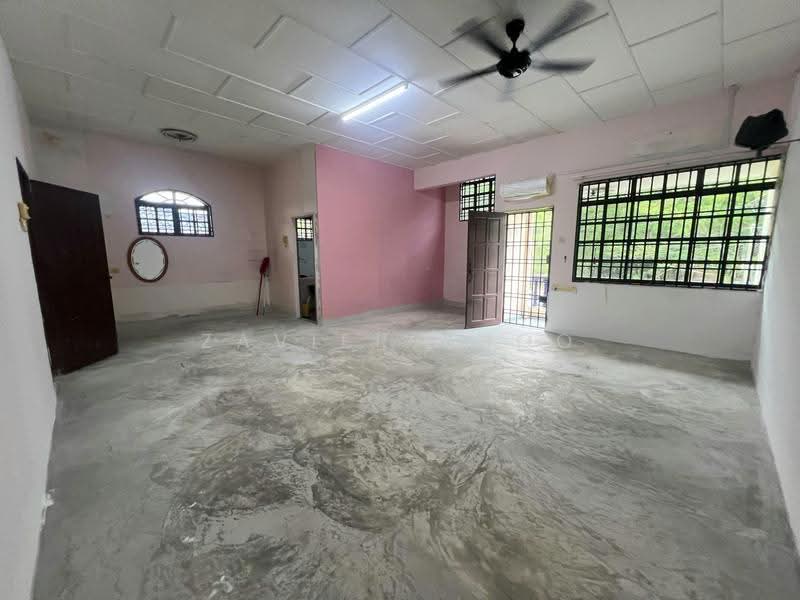 Cluster House for Sale in Taman Sri Kluang (Kluang) - ZAVIER KHOO - Interior - PropertyGuru.com.my