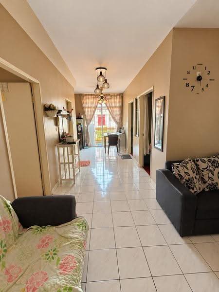 Apartment for Sale at Melinsung Summer Bay Resort - AHMAD SYAFIQ - Living Room - PropertyGuru.com.my