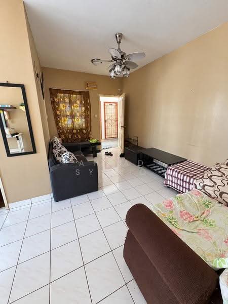 Apartment for Sale at Melinsung Summer Bay Resort - AHMAD SYAFIQ - Living Room - PropertyGuru.com.my