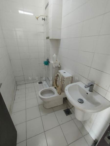 3-storey Terraced House for Rent in Denai Alam (Shah Alam) - Nuruddin Zabidi - PropertyGuru.com.my