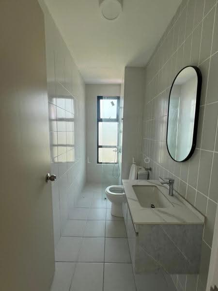 Service Residence for Sale at Upton - Leslie Loi - Bathroom - PropertyGuru.com.my