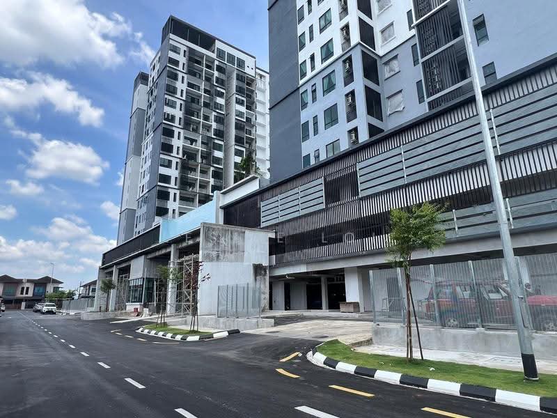 Service Residence for Sale at Upton - Leslie Loi - Exterior - PropertyGuru.com.my