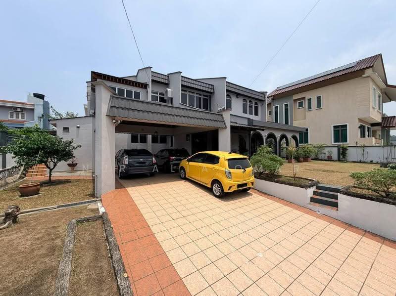 Bungalow House for Sale in Shah Alam (Selangor) - Nur Alia Omar - Exterior - PropertyGuru.com.my