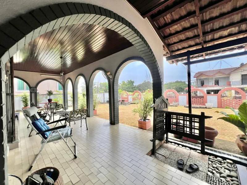 Bungalow House for Sale in Shah Alam (Selangor) - Nur Alia Omar - Exterior - PropertyGuru.com.my