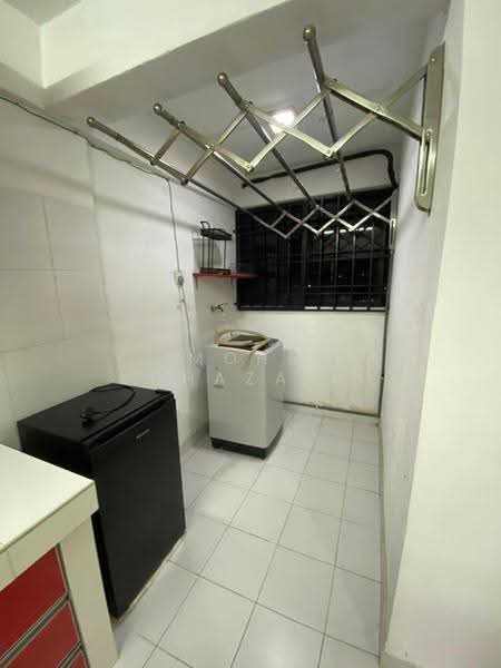 Pangsapuri untuk Dijual di Pangsapuri Putra Damai - Mohd Ghazali - Interior - PropertyGuru.com.my