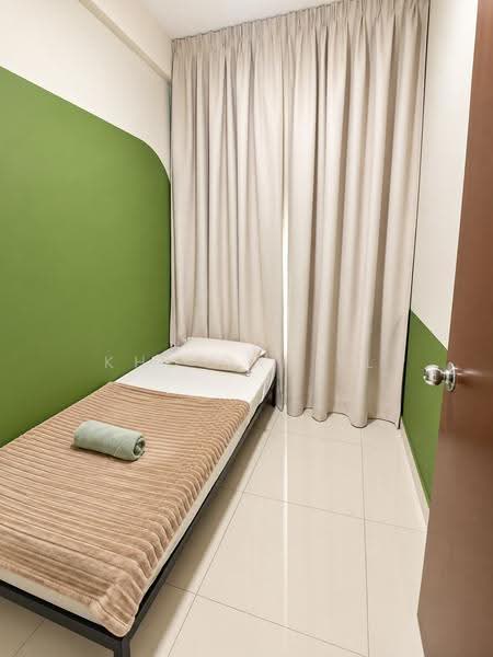 Kediaman Servis untuk Dijual di Maple Residences @ Bandar Bestari Klang - Kho Daniel - Bedroom - PropertyGuru.com.my