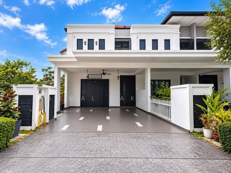 Rumah Teres 2-Tingkat untuk Dijual di Cyberjaya (Selangor) - Akmal Zakaria - PropertyGuru.com.my