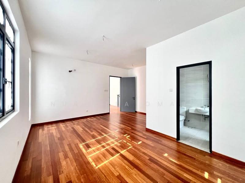 Bungalow House for Sale in Alam Nusantara (Setia Alam) - Nur Alia Omar - Interior - PropertyGuru.com.my