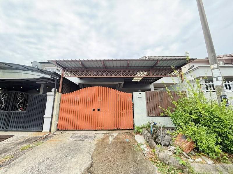 Rumah Teres 2-Tingkat untuk Dijual di Country Heights (Kajang) - Ahmad Fadlee - PropertyGuru.com.my