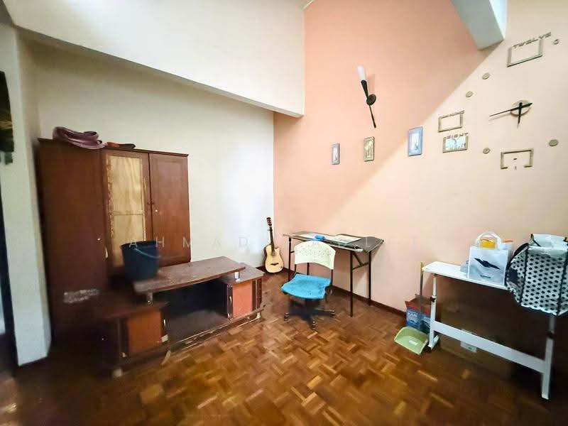 Rumah Teres 2-Tingkat untuk Dijual di Country Heights (Kajang) - Ahmad Fadlee - PropertyGuru.com.my