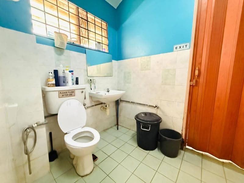 Rumah Teres 2-Tingkat untuk Dijual di Country Heights (Kajang) - Ahmad Fadlee - PropertyGuru.com.my