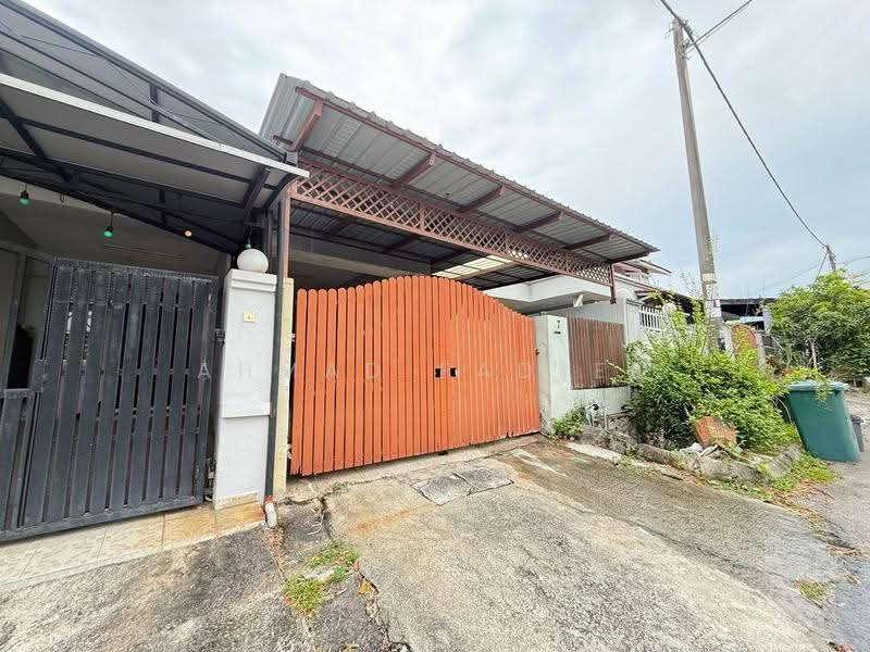 Rumah Teres 2-Tingkat untuk Dijual di Country Heights (Kajang) - Ahmad Fadlee - PropertyGuru.com.my