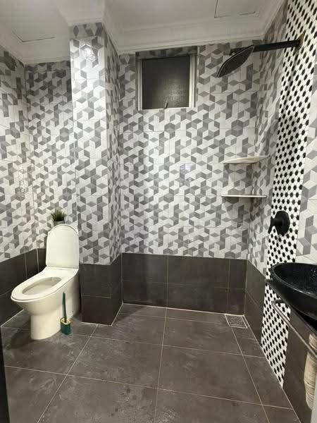 Pangsapuri untuk Dijual di Sri Kejora - Siti Fairuz Rahim - Bathroom - PropertyGuru.com.my