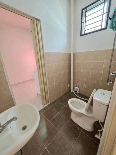Rumah Teres 2-Tingkat untuk Dijual di Senai (Kulai) - Zack Chow - Bathroom - PropertyGuru.com.my
