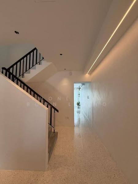 2-storey Terraced House for Sale in Taman Sungai Ara (Sungai Ara) - Zhonl Saw Boon Loong - Corridor - PropertyGuru.com.my
