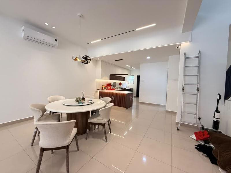 Rumah Teres untuk Dijual di Taman Ponderosa (Johor Bahru) - Nana Ng - Dining Room - PropertyGuru.com.my