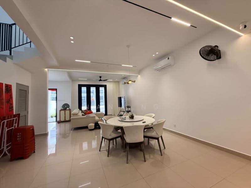 Rumah Teres untuk Dijual di Taman Ponderosa (Johor Bahru) - Nana Ng - Living Room - PropertyGuru.com.my