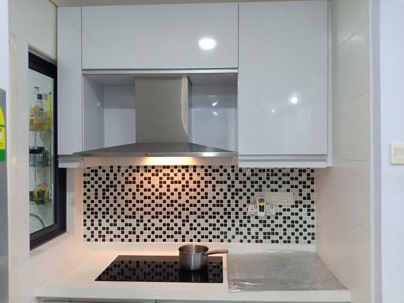 Service Residence for Rent at KU Suites - Chloe Tan - Kitchen - PropertyGuru.com.my
