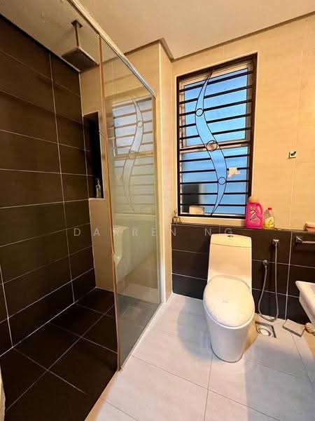 Rumah Teres 2.5-Tingkat untuk Dijual di Putra Heights (Subang Jaya) - Darren Ng - Bathroom - PropertyGuru.com.my