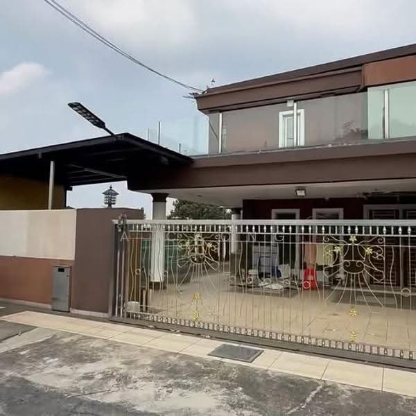 2-storey Terraced House for Sale in Taman Putra Budiman (Balakong) - A Chong - Exterior - PropertyGuru.com.my