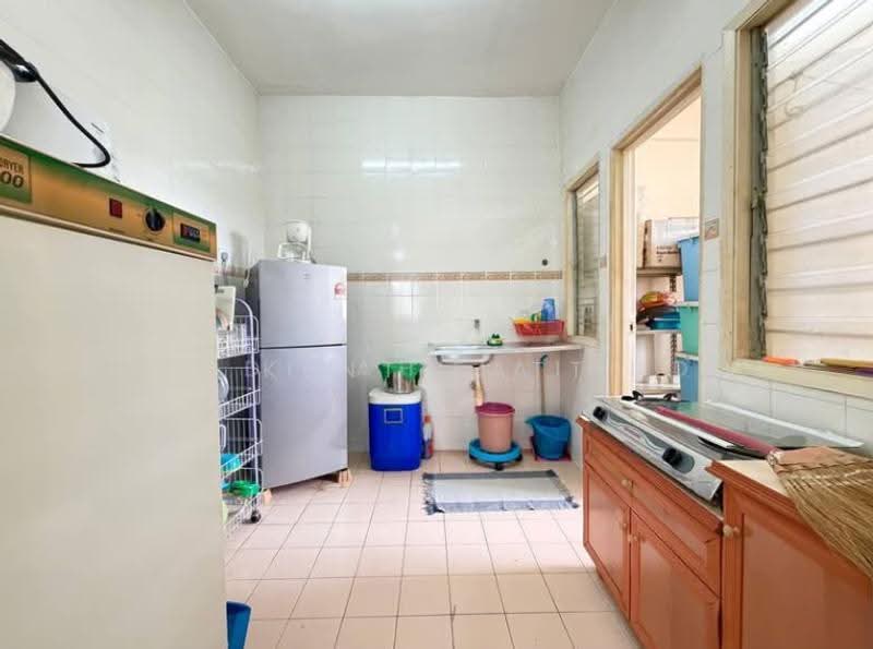 Pangsapuri untuk Dijual di Pangsapuri Cendana - Kent Fatt - Kitchen - PropertyGuru.com.my