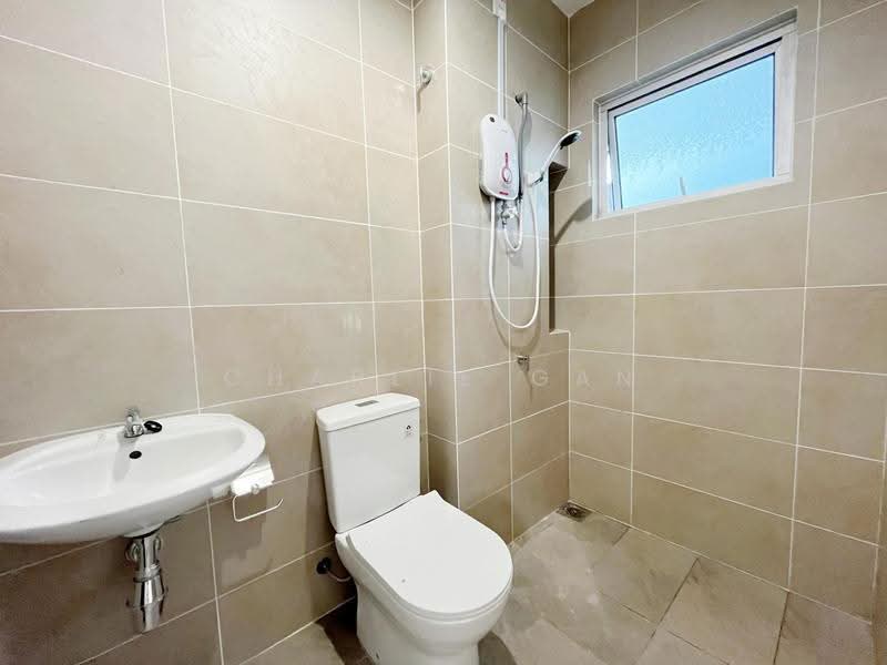 2-storey Terraced House for Rent in Bandar Rimbayu (Telok Panglima Garang) - Charlie Gan - Bathroom - PropertyGuru.com.my