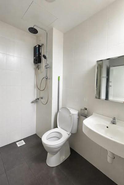 Kondominium untuk Disewa di Residensi Platinum Teratai - May Tan - Bathroom - PropertyGuru.com.my
