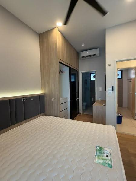 Kondominium untuk Disewa di ForestVille - Cy Issac Lee - Bedroom - PropertyGuru.com.my