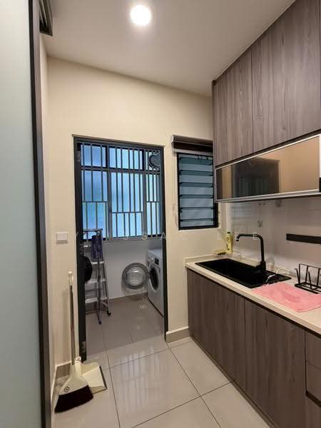 Kondominium untuk Disewa di ForestVille - Cy Issac Lee - Kitchen - PropertyGuru.com.my