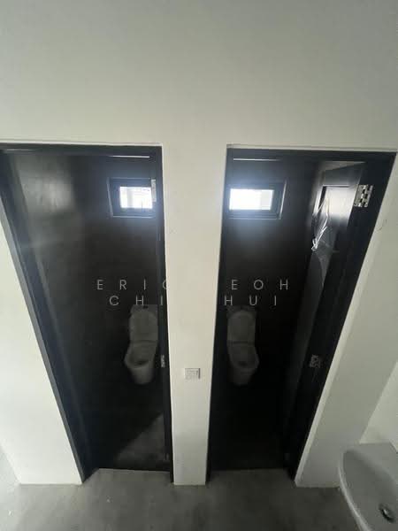 Kilang untuk Disewa di Kampung Datuk Keramat (Keramat) - Eric Teoh - Bathroom - PropertyGuru.com.my