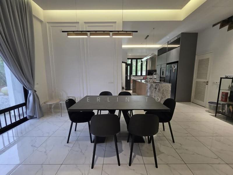 Semi-Detached House for Rent in Setia Tropika (Johor Bahru) - Sherlin To - Dining Room - PropertyGuru.com.my