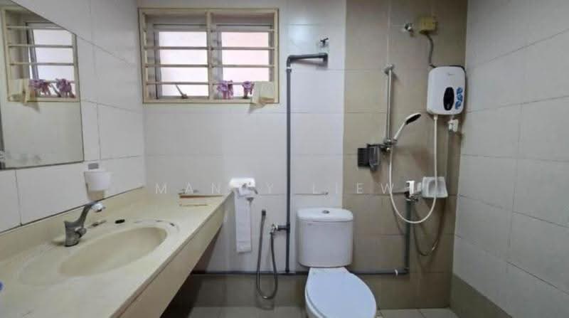 2.5-storey Terraced House for Sale in Kepong (Kuala Lumpur) - Mandy Liew - Bathroom - PropertyGuru.com.my