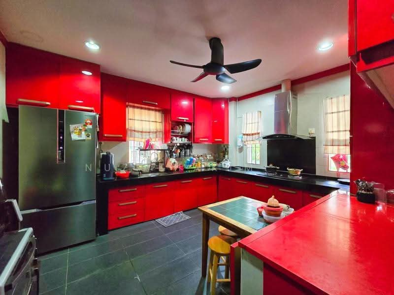 Rumah Banglo untuk Dijual di Taman Bangi Villa (Bangi) - NUZULHAKIMI . - Kitchen - PropertyGuru.com.my