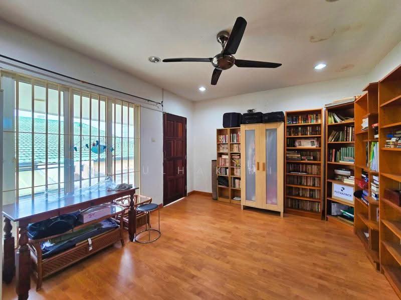 Rumah Banglo untuk Dijual di Taman Bangi Villa (Bangi) - NUZULHAKIMI . - Study - PropertyGuru.com.my