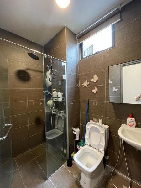 Apartment for Sale at Rex - Leslie Loi - Bathroom - PropertyGuru.com.my
