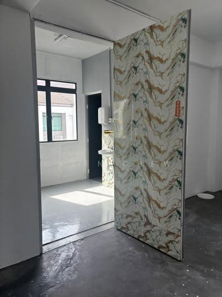 Shop / Office for Rent in Fettes Park (Tanjung Tokong) - Karen Chew - Interior - PropertyGuru.com.my