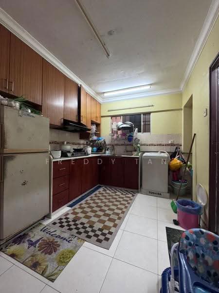 Apartment for Sale at Jelutong Park - Freddy Tan - Kitchen - PropertyGuru.com.my