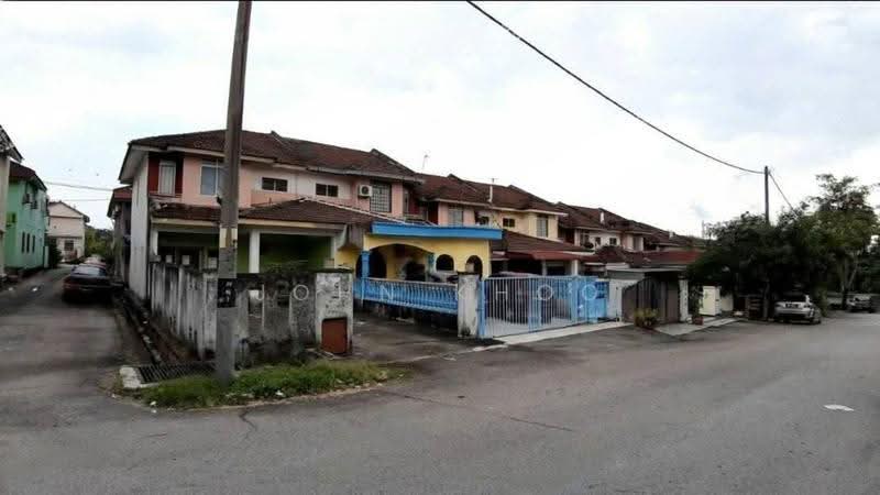 Rumah Teres 2-Tingkat untuk Dijual di Taman Desa Vista (Dengkil) - John Khoo - Exterior - PropertyGuru.com.my