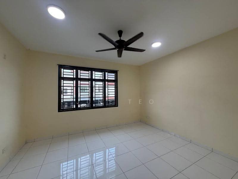 2-storey Terraced House for Rent in Bandar Dato Onn (Tebrau) - June Teo - Interior - PropertyGuru.com.my