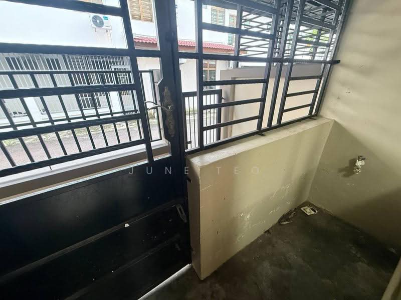 2-storey Terraced House for Rent in Bandar Dato Onn (Tebrau) - June Teo - Exterior - PropertyGuru.com.my