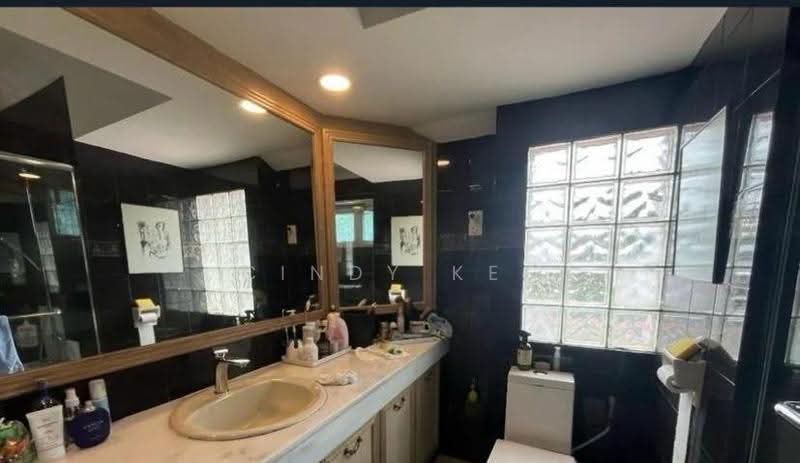 2-storey Terraced House for Sale in Sea Park (Petaling Jaya) - Cindy Kee - Bathroom - PropertyGuru.com.my