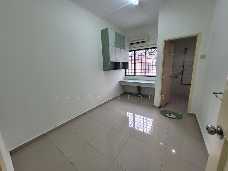 Rumah Teres 2-Tingkat untuk Dijual di BANDAR PUCHONG JAYA (Puchong) - Jason Keong - Study - PropertyGuru.com.my