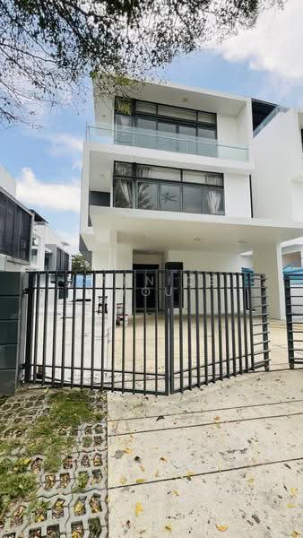 Semi-Detached House for Sale in Lake Fields (Sungai Besi) - Cannice You - Exterior - PropertyGuru.com.my