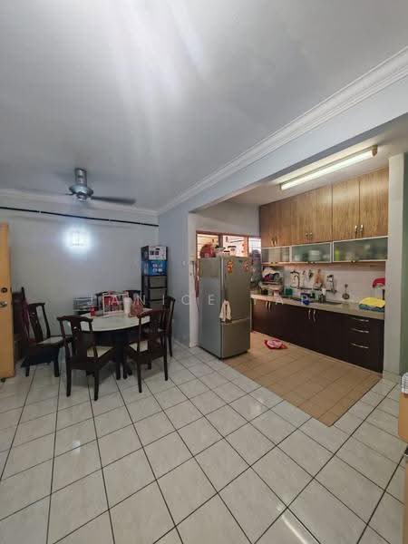 Apartment for Rent at Pangsapuri Seri Murni - Janice Yap - Kitchen - PropertyGuru.com.my