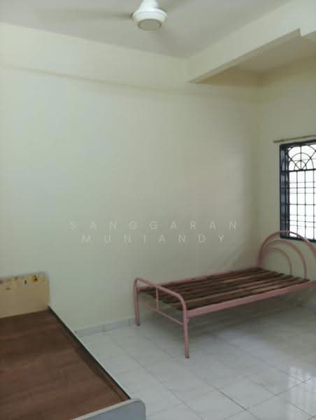 2-storey Terraced House for Rent in Lunas (Kedah) - Sanggaran Muniandy - Bedroom - PropertyGuru.com.my