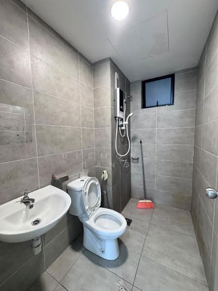 Condominium for Rent at Mizumi Residences - Desmond Tang - Bathroom - PropertyGuru.com.my