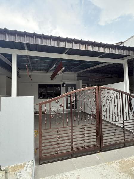 Rumah Teres 2-Tingkat untuk Dijual di Taman Bukit Mewah (Kajang) - CL Ngan - Exterior - PropertyGuru.com.my