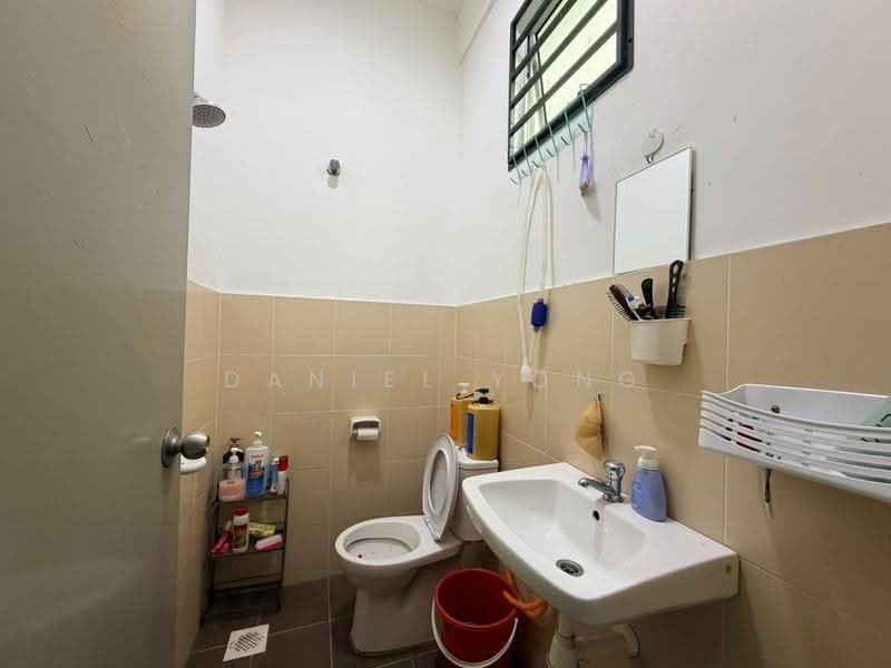 2-storey Terraced House for Sale in Taman Pulai Mutiara (Iskandar Puteri (Nusajaya)) - Daniel Yong - Bathroom - PropertyGuru.com.my