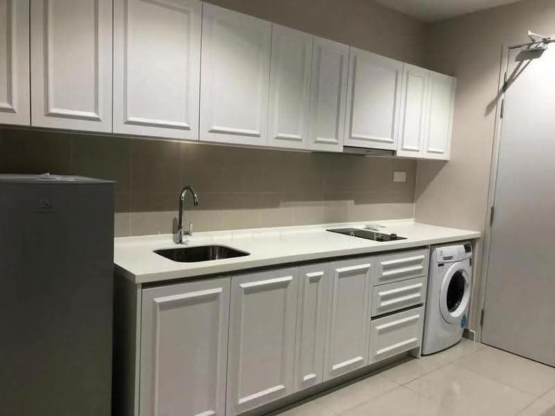 Service Residence for Rent at i-SOHO @ i-City - Janice Yap - Kitchen - PropertyGuru.com.my