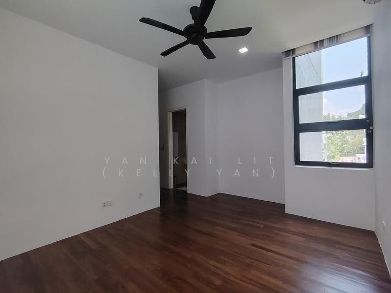 Bungalow House for Sale in Twin Palms Kemensah (Melawati) - Yan Kai Lit (Kelly Yan) - Bedroom - PropertyGuru.com.my
